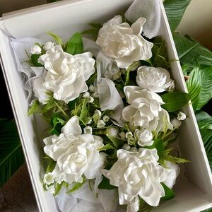 5 Ling's Moment Wrist Corsages (“White Lily Valley” Artificial Flowers)